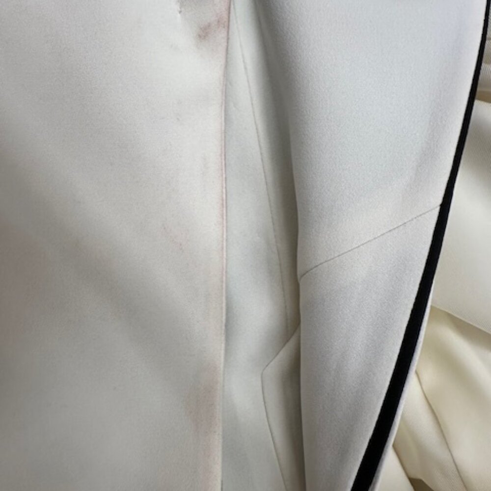 Alexander McQueen Size 44 Off-white and Black Coat - Picture 10 of 11